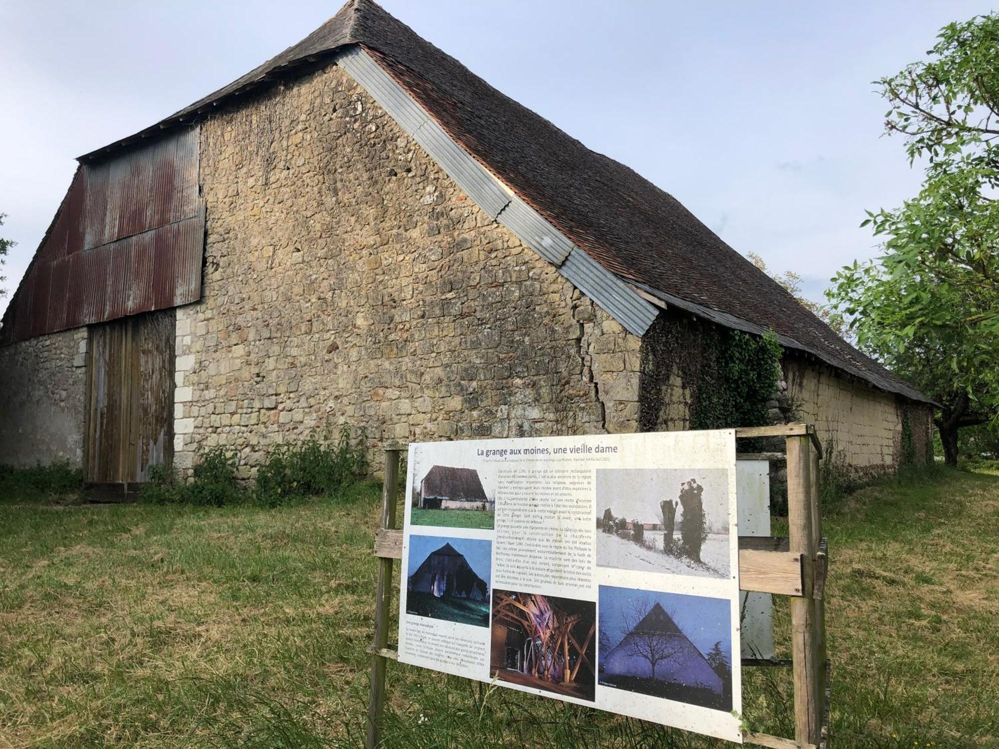 Une Maison, Un Jardin Berthenay المظهر الخارجي الصورة